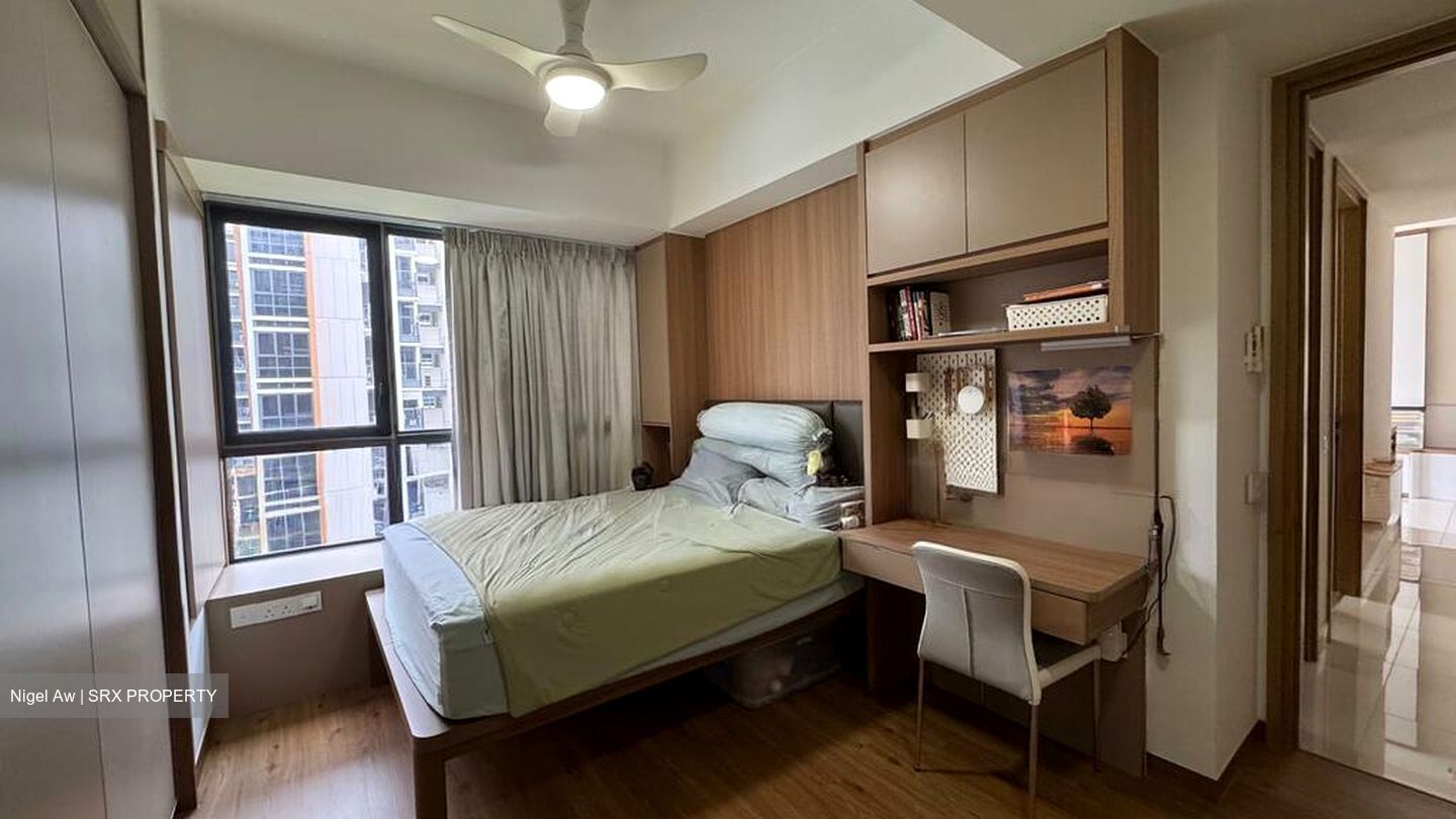 Pasir Ris Central Residences (D18), Condominium #497837491